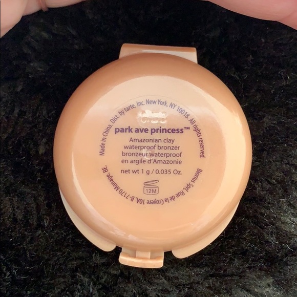 ❄️Tarte Amazonian clay waterproof bronzer - Picture 3 of 3